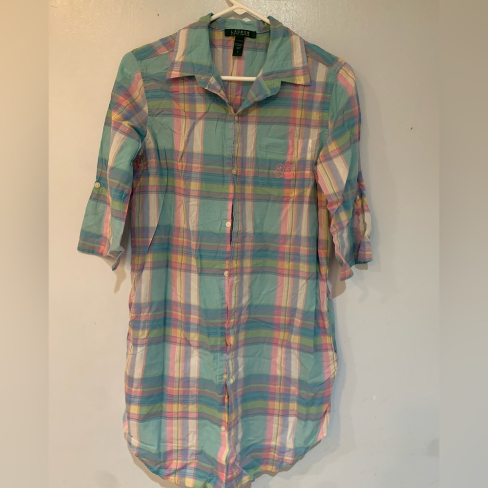 Sleep shirt with pockets